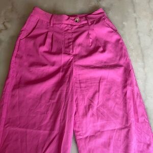 Pink trouser